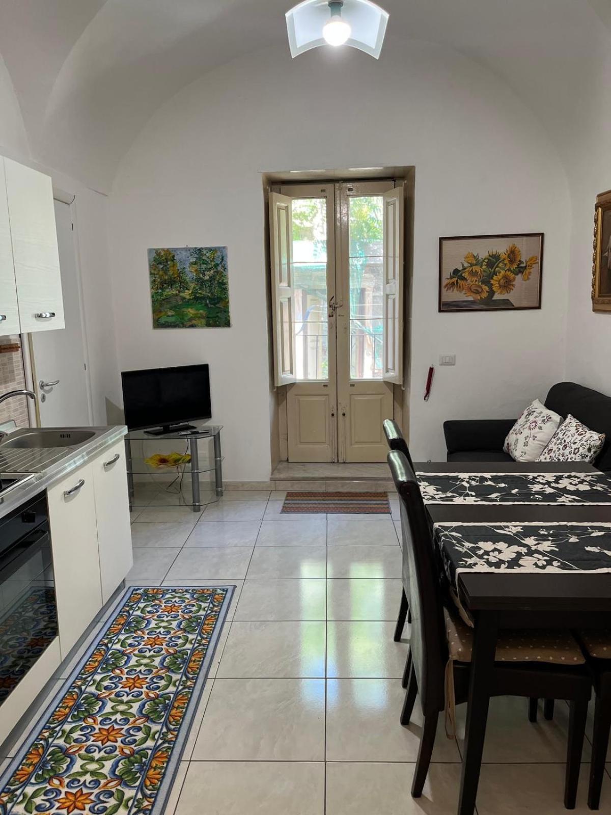 Vittorio Emanuele Apartment Catania